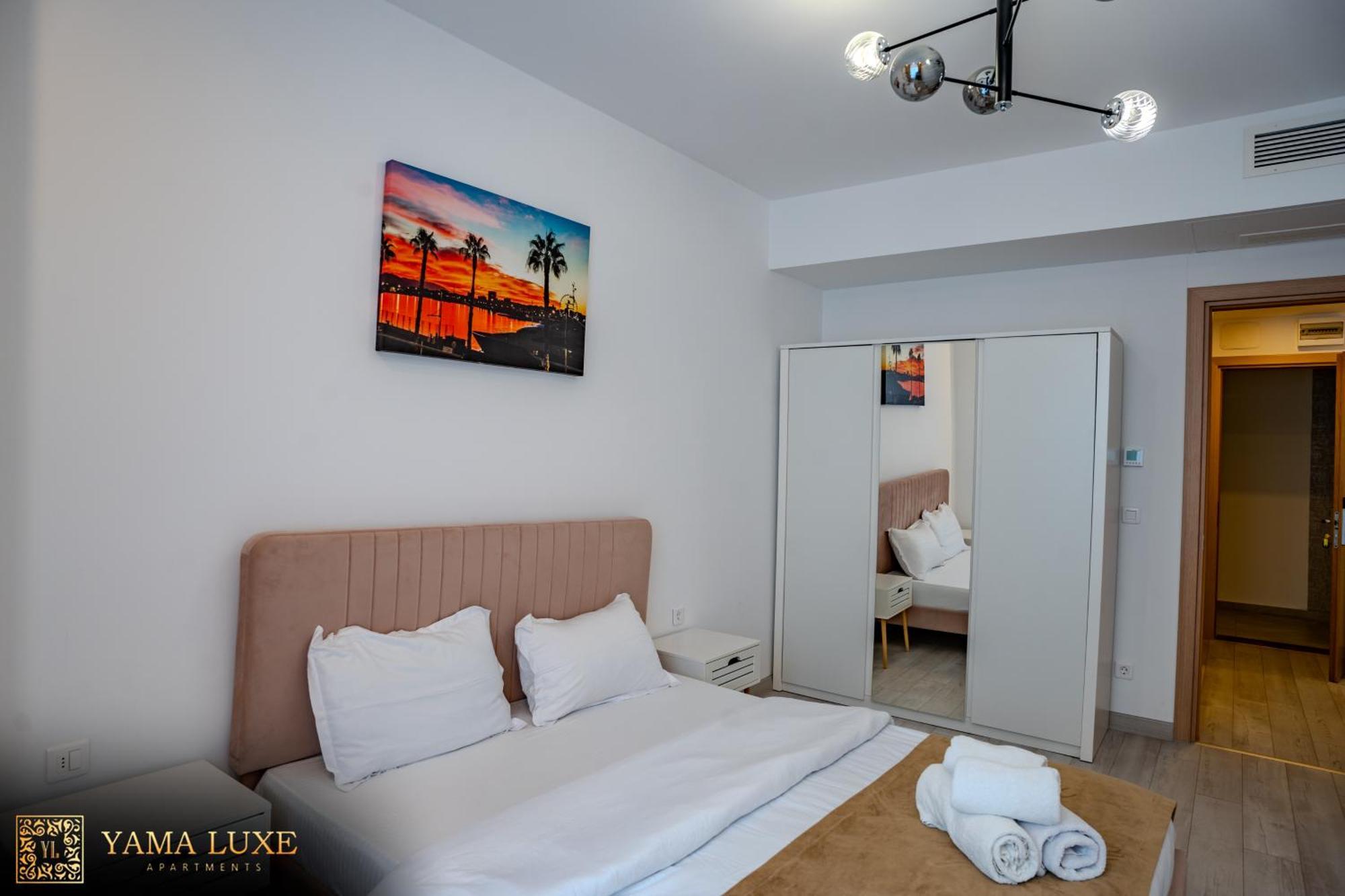 Yamaluxe Apartments - Heart & Soul With Lovely Colours Bukarest Kültér fotó